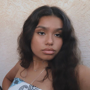 Meet your Posher, Liz